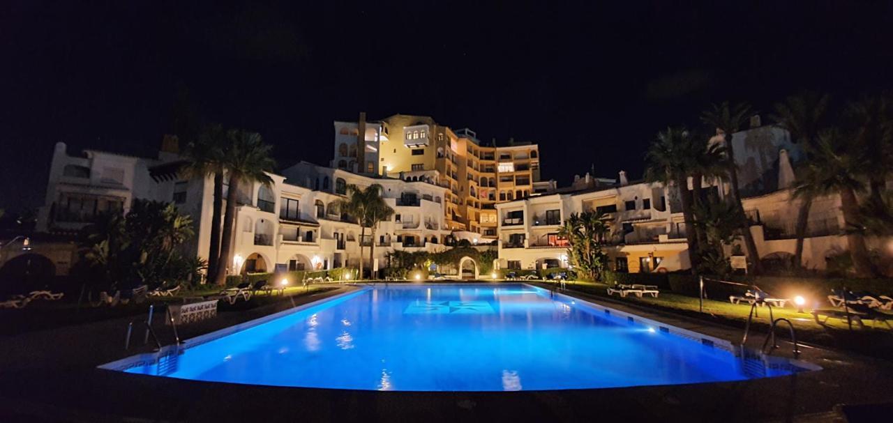 Cabopino Apartament, Marbella'S Beach Eksteriør billede